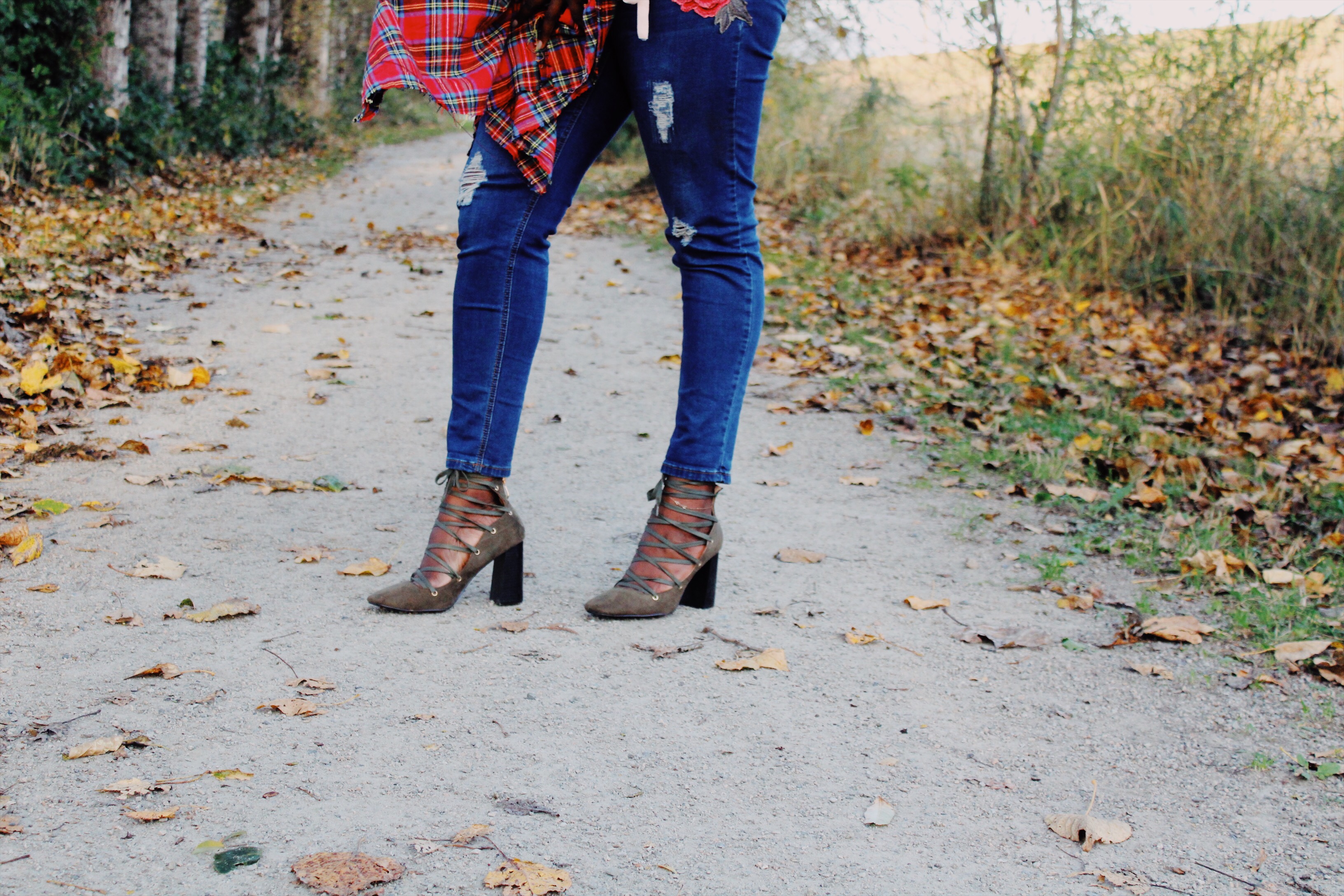 fashionediy, handmade, diy, fashion, natoya, natoyaista, bloggersofcanada,bblogger,mission bc, abbostford bc, fraser vally blogger, fraser valley, tartan, scarf,