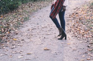 fashionediy, handmade, diy, fashion, natoya, natoyaista, bloggersofcanada,bblogger,mission bc, abbostford bc, fraser vally blogger, fraser valley, tartan, scarf,