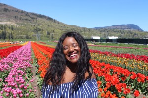 spring blooms, spring flowers, spring gardens, gardens,tulip, bloom, bloom tulip, tulip festival, abbotsford bc, explore abbotsford bc, flower field, flowers, mission bc, fraser valley flowers, fraser valley blogger, mission bc blogger, colourful, festival, tulip festival,