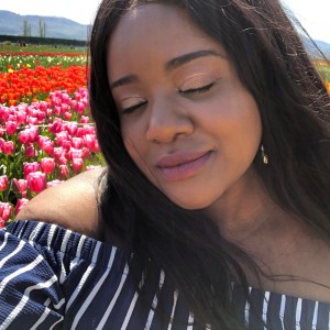 spring blooms, spring flowers, spring gardens, gardens,tulip, bloom, bloom tulip, tulip festival, abbotsford bc, explore abbotsford bc, flower field, flowers, mission bc, fraser valley flowers, fraser valley blogger, mission bc blogger, colourful, festival, tulip festival,