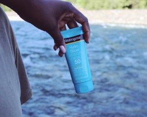 melanin, just natoya, natoyaista, natoya ellis, studio natoyaista, black woman, mission bc, fraser valley, fraser valley blogger, mission bc blogger, sunscreen, summer, waterproof, skincare, makeup, partnered post,